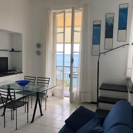 Casa Latte, Sea View Apartment