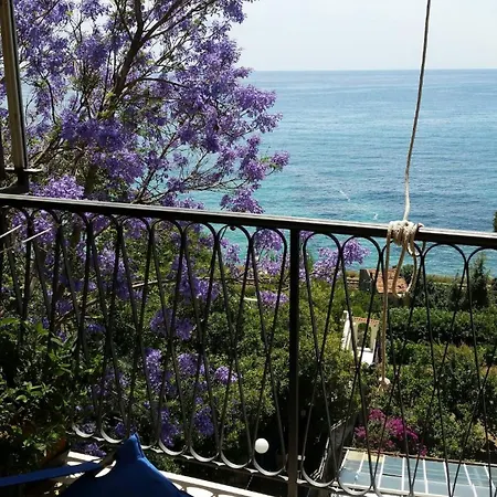 Casa Latte, Sea View Apartment
